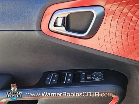 Used 2025 Kia Soul GT-Line image 32