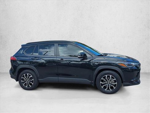 Certified 2024 Toyota Corolla Cross AWD Hybrid image 4