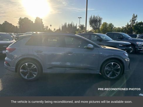 Used 2024 Audi Q4 e-tron Premium w/ Convenience Package image 7