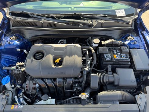 Used 2024 Kia Forte LXS FWD image 17
