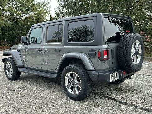 Used 2020 Jeep Wrangler Unlimited Sahara w/ Cold Weather Group image 8