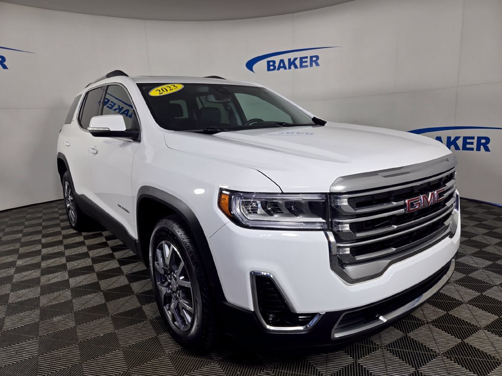 Certified 2023 GMC Acadia SLT w/ Trailering Package AWD/4WD image 8
