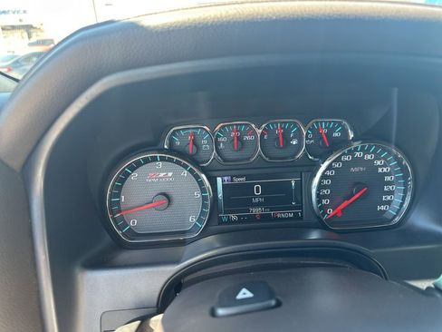 Used 2015 Chevrolet Silverado 2500 LTZ w/ LTZ Plus Package image 11