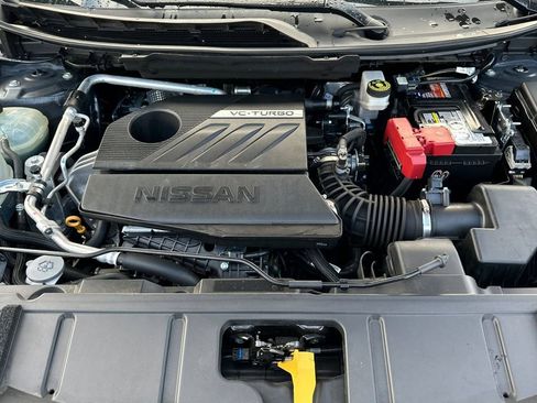 Used 2023 Nissan Rogue S image 20
