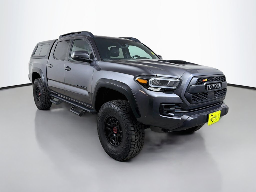 Used 2022 Toyota Tacoma TRD Pro AWD/4WD image 4