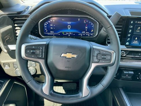Used 2024 Chevrolet Silverado 2500 LT w/ All Star Edition image 39