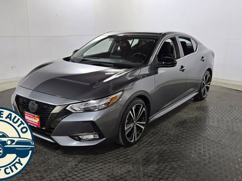Used 2022 Nissan Sentra SR FWD image 3