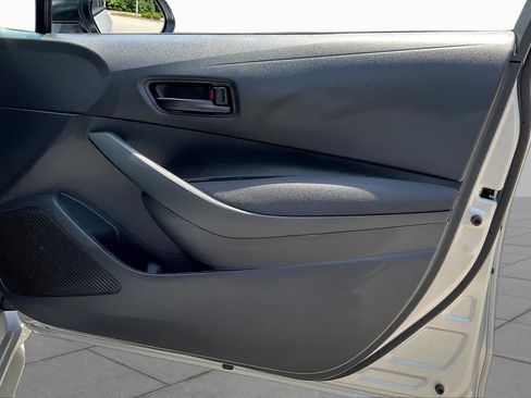 Used 2026 Toyota Corolla LE FWD image 22