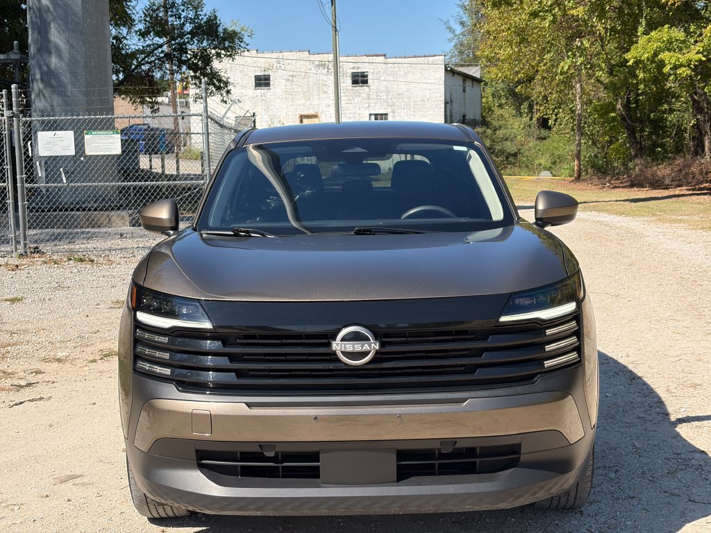 Used 2025 Nissan Kicks SV FWD image 5