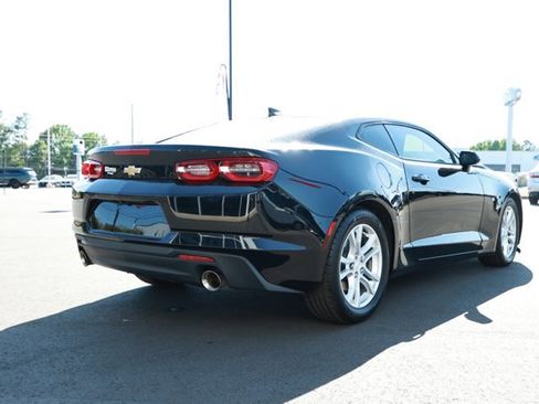 Used 2021 Chevrolet Camaro LS RWD image 6