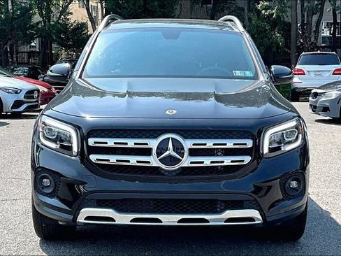 Certified 2023 Mercedes-Benz GLB 250 4MATIC image 2