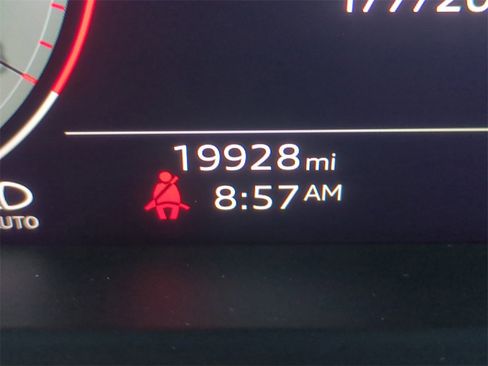 Used 2024 Audi A8 L 3.0T w/ Comfort Plus Package image 32