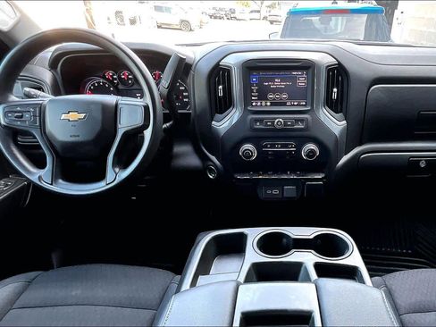 Used 2023 Chevrolet Silverado 1500 Custom image 15