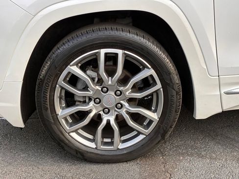 Used 2023 GMC Terrain Denali AWD/4WD image 50