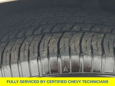 Used 2023 Chrysler Pacifica Touring-L FWD image 18