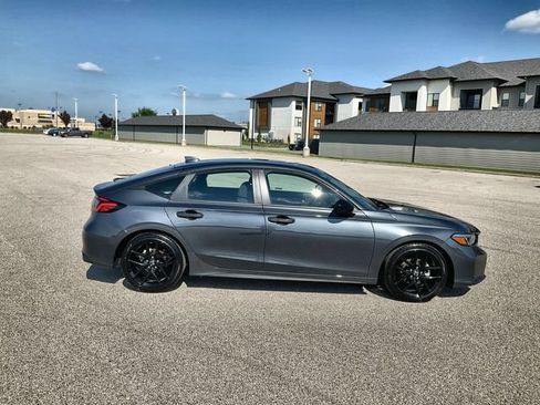 Certified 2025 Honda Civic Sport image 13