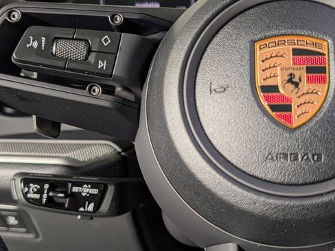 New 2026 Porsche Cayenne Coupe image 39