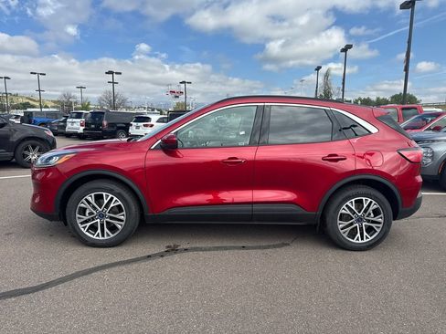 Used 2022 Ford Escape SEL w/ Technology Package AWD/4WD image 21