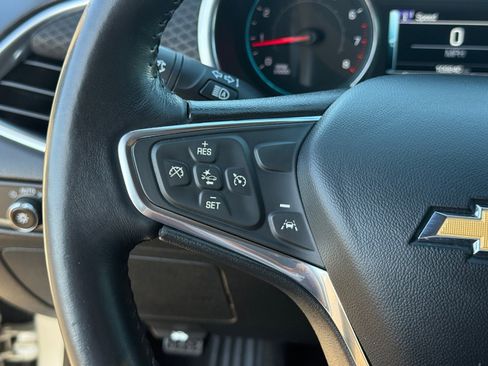 Used 2016 Chevrolet Malibu LT image 14