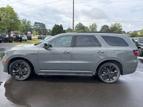 Used 2023 Dodge Durango R/T AWD/4WD image 6