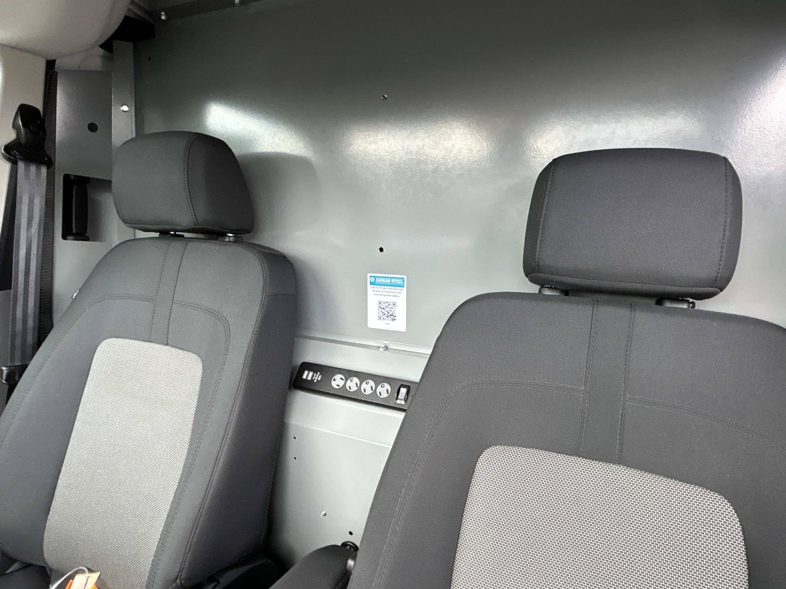 Used 2022 Ford Transit Connect XL FWD image 31