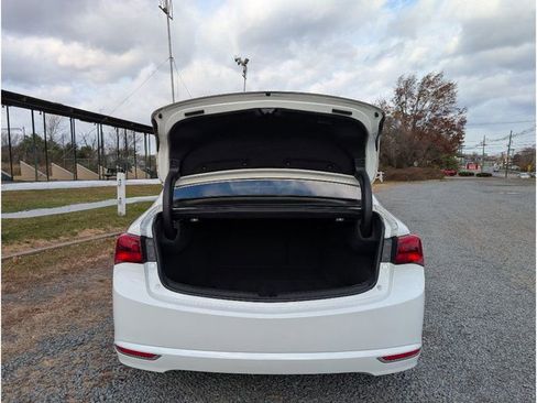 Used 2017 Acura TLX V6 w/ Technology Package image 13