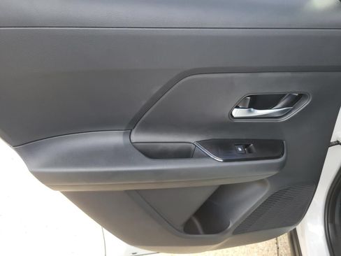 New 2026 Nissan Kicks SV w/ Cold Weather Package FWD image 12