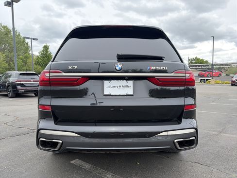 Used 2021 BMW X7 M50i AWD/4WD image 6