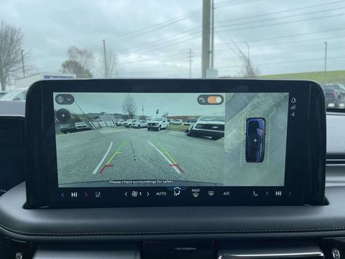 New 2026 Lincoln Aviator 2WD w/ Jet Appearance Package image 13