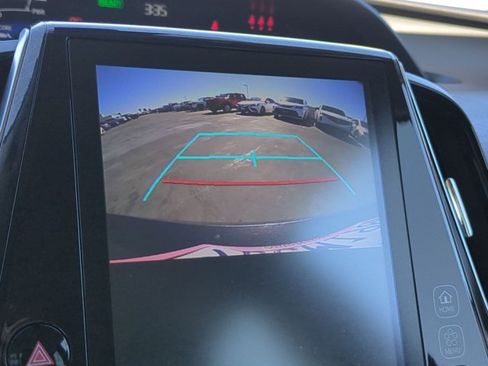 Used 2022 Toyota Prius Prime XLE FWD image 13