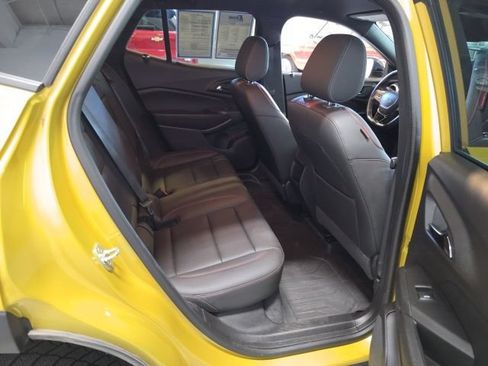 Used 2024 Chevrolet Trax RS w/ Driver Confidence Package FWD image 12