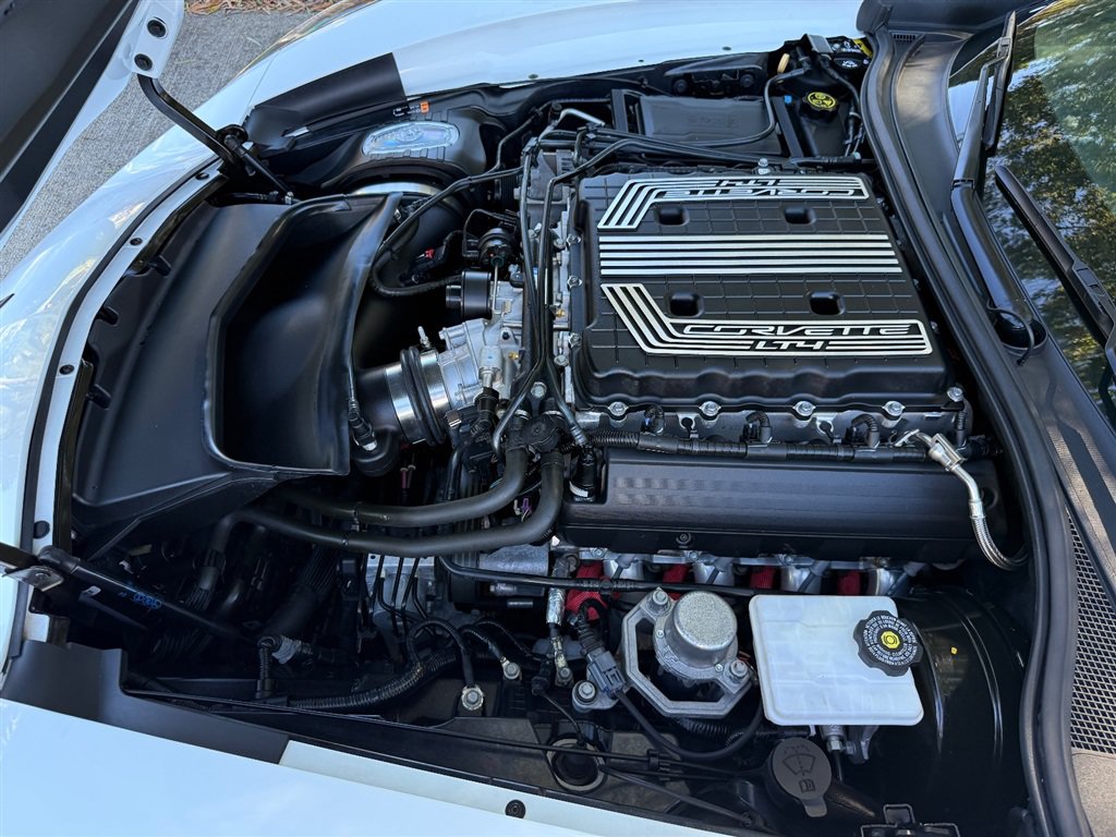 Used 2019 Chevrolet Corvette Z06 RWD image 72