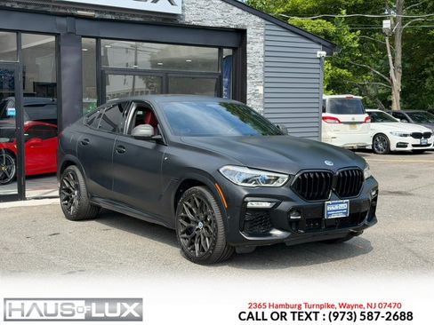 Used 2020 BMW X6 M50i w/ Executive Package AWD/4WD image 8