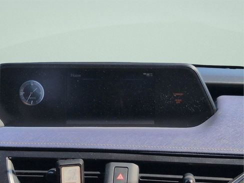 Used 2020 Lexus UX 250h w/ Premium Package image 26