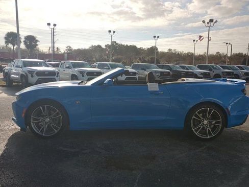 Used 2023 Chevrolet Camaro LT w/ RS Package image 7