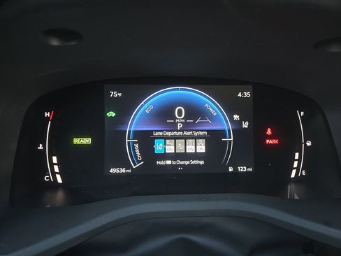 Used 2025 Toyota Camry LE image 17