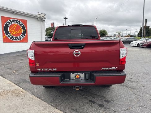 Used 2019 Nissan Titan PRO-4X image 40
