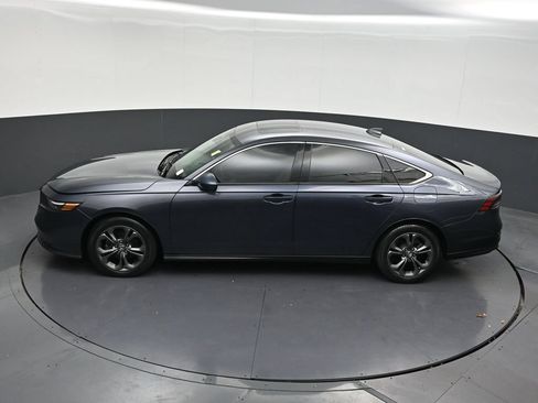 Used 2023 Honda Accord EX image 14