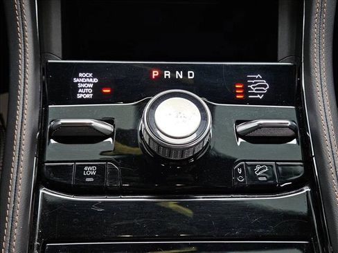 Used 2023 Jeep Grand Cherokee L Summit image 17