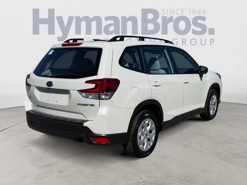 Certified 2022 Subaru Forester image 3