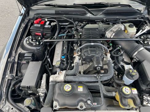 Used 2008 Ford Mustang Shelby GT500 RWD image 33