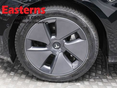 Used 2018 Tesla Model 3 Long Range image 29