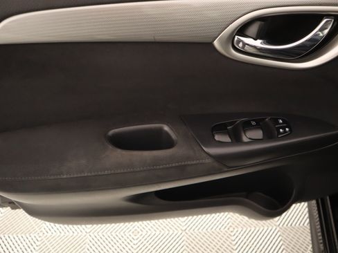 Used 2014 Nissan Sentra SR image 13