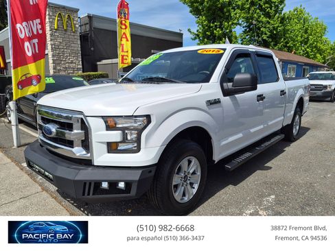 Used 2015 Ford F150 XLT w/ Trailer Tow Package AWD/4WD image 3