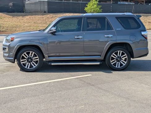 Used 2022 Toyota 4Runner Limited image 7