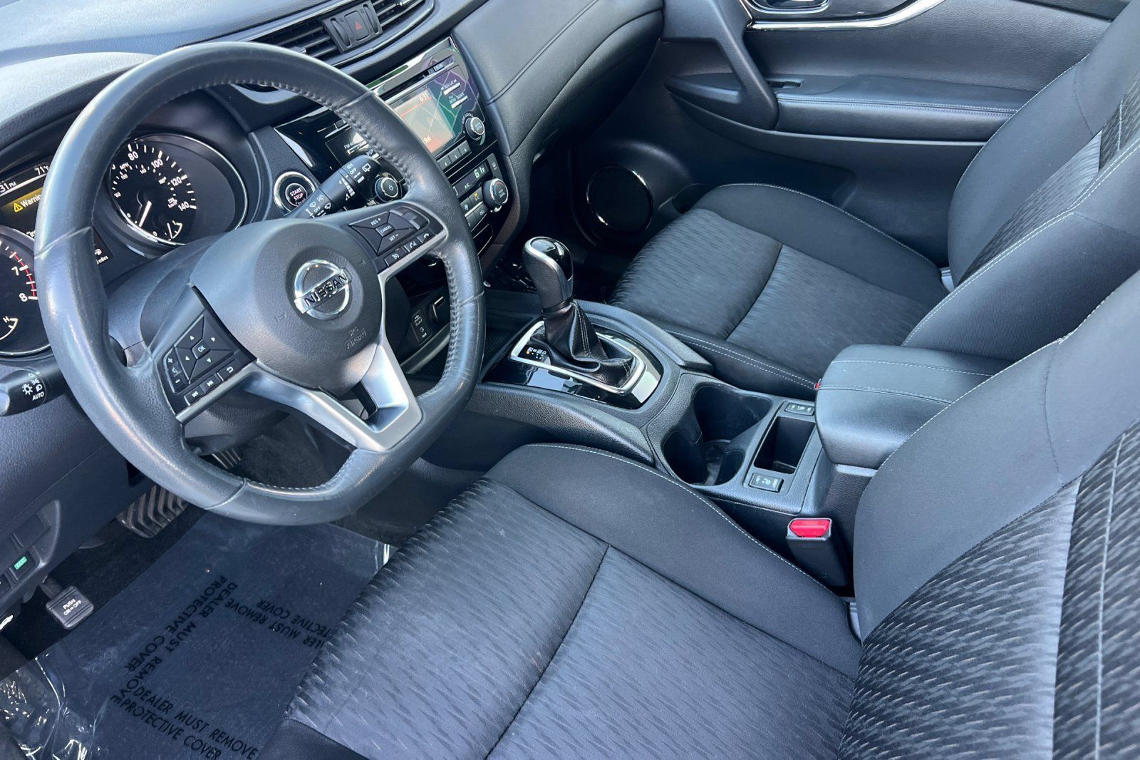 Used 2017 Nissan Rogue SV FWD image 10