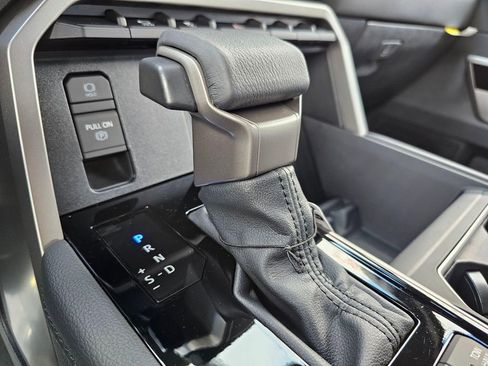 New 2026 Toyota Tundra Limited AWD/4WD image 36