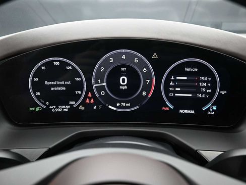 New 2026 Porsche Panamera RWD image 10