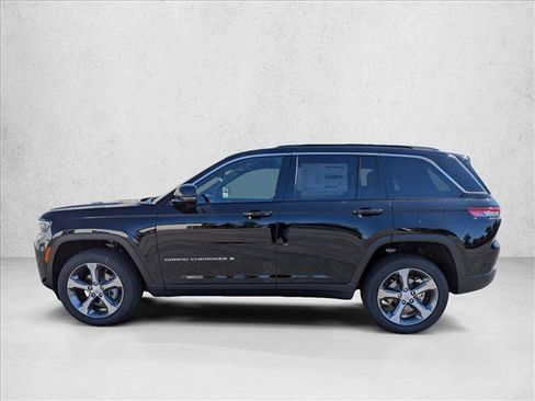 New 2026 Jeep Grand Cherokee Limited AWD/4WD image 9