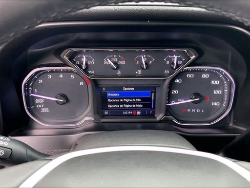 Used 2020 GMC Sierra 1500 SLT image 25